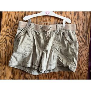 Maurices Tan Woman’s Shorts Size 1
